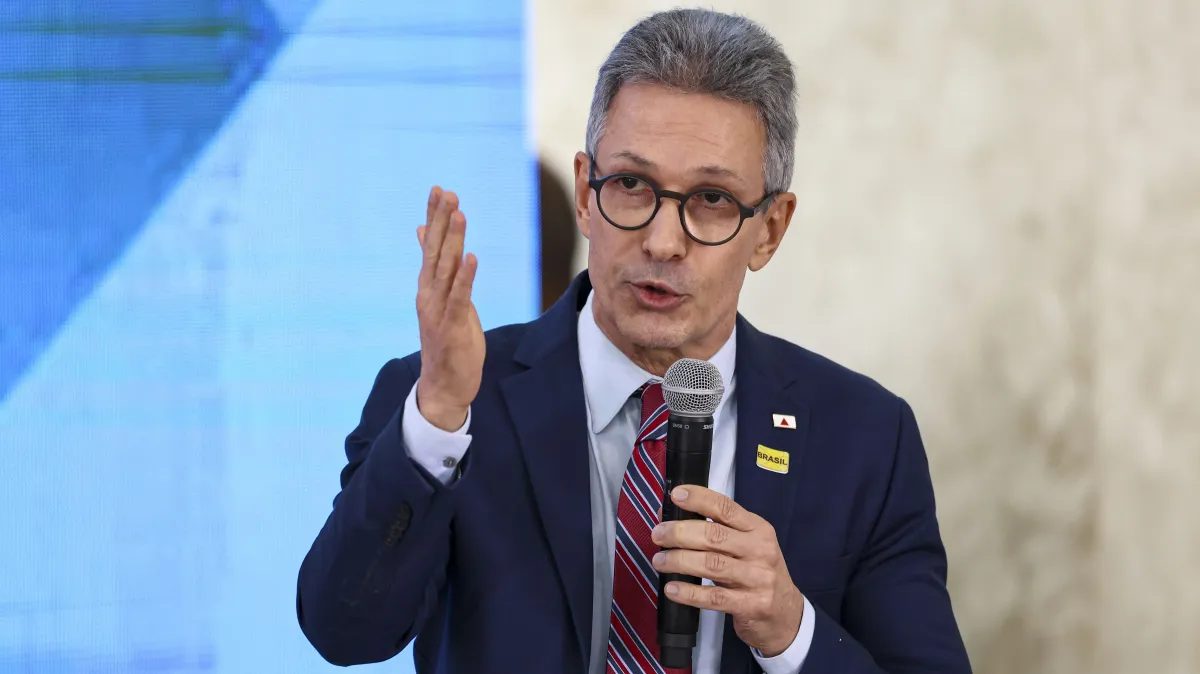Quaest: 52% aprovam governo de Romeu Zema em MG; 41% desaprovam