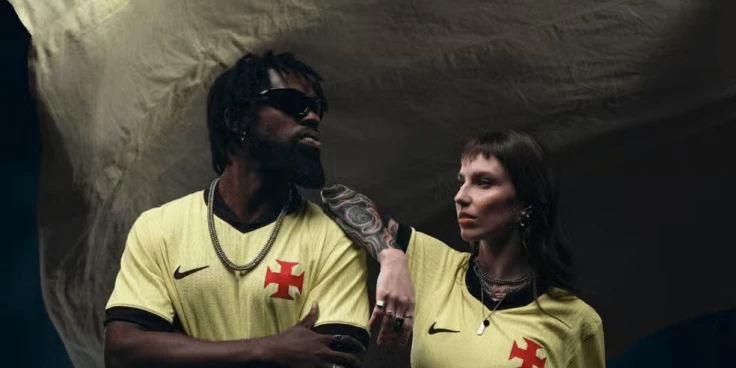 Terceira camisa do Vasco é lançada com inspiração em símbolos históricos do clube