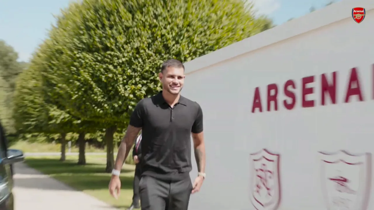 Bastidores do primeiro dia de Bruno Guimarães como jogador do Arsenal