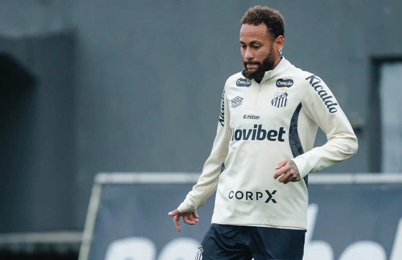 Santos faz treino físico e técnico e avança na preparação para enfrentar o Macará