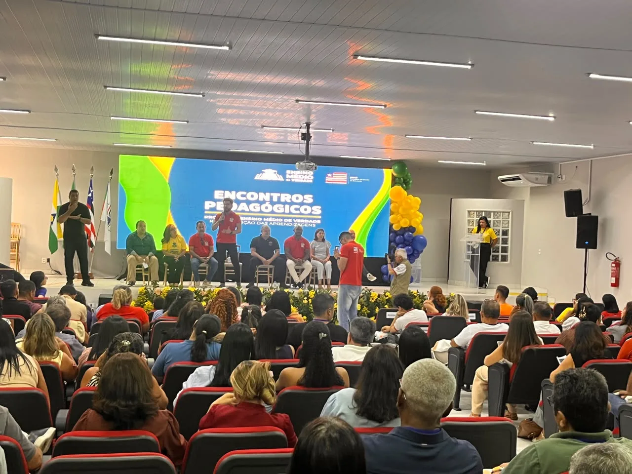 Seis cidades do interior maranhense recebem encontros com professores para fortalecer a recomposição das aprendizagens