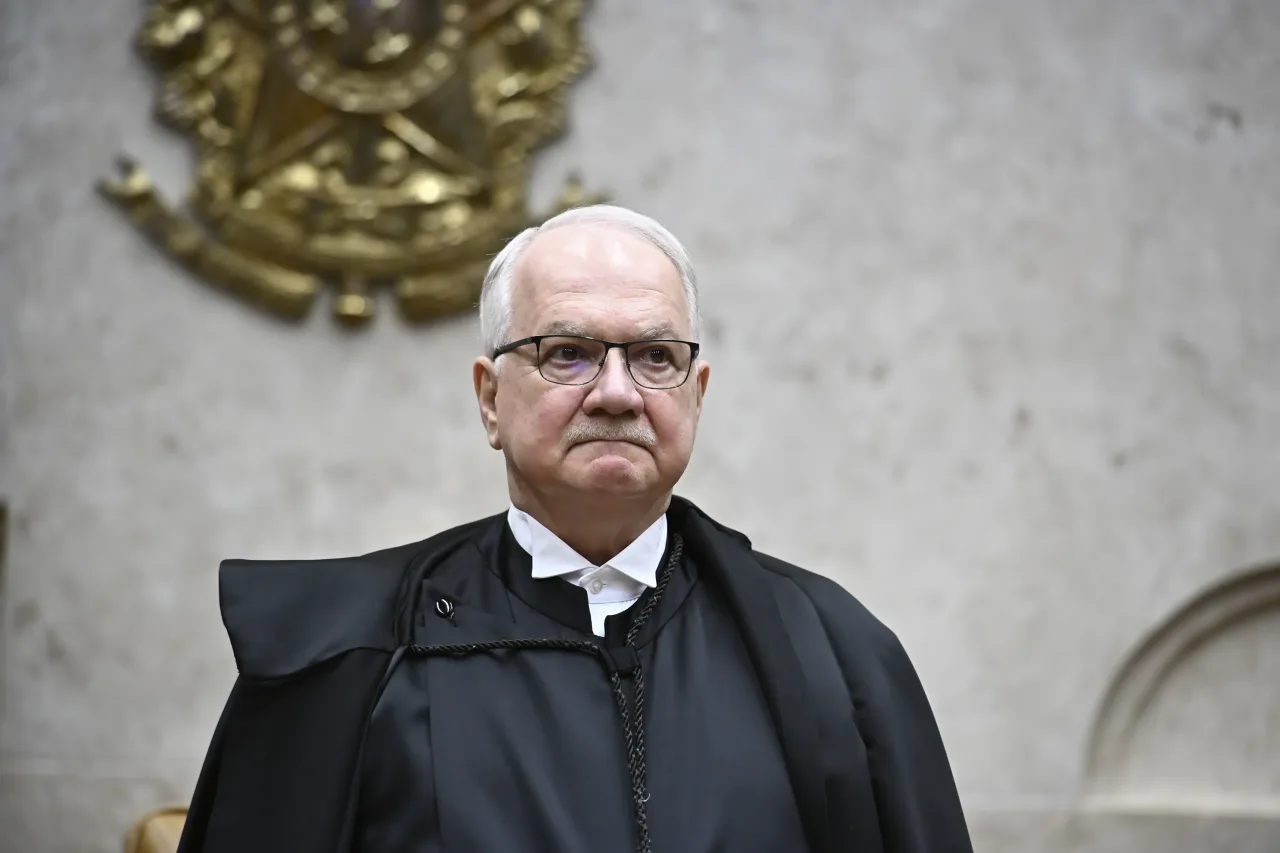 Fachin reafirma garantia de sigilo da fonte e apoia apuração de supostas ameaças a Dino