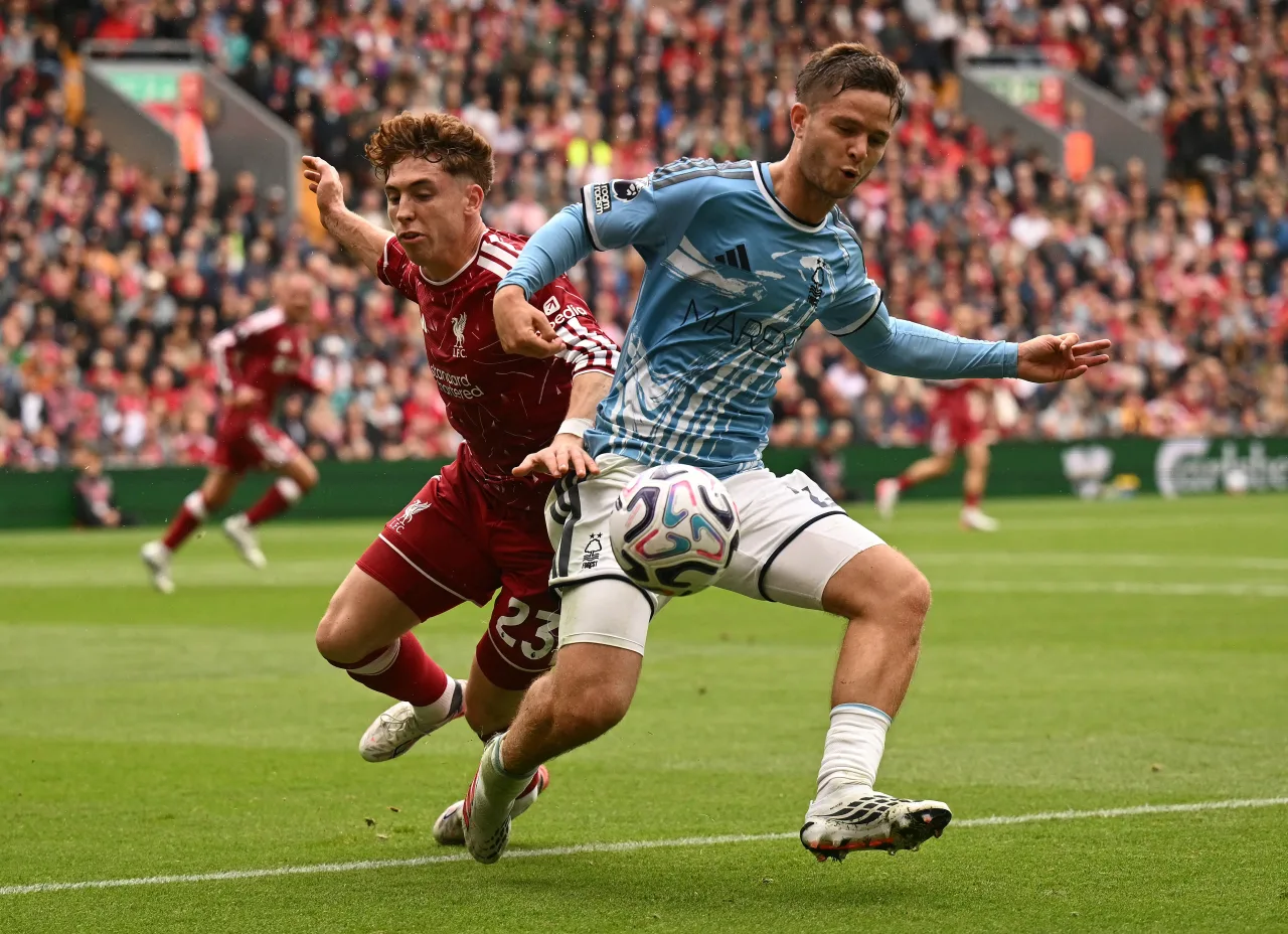 Liverpool empata com o Forest em casa e segue sem vencer no Inglês