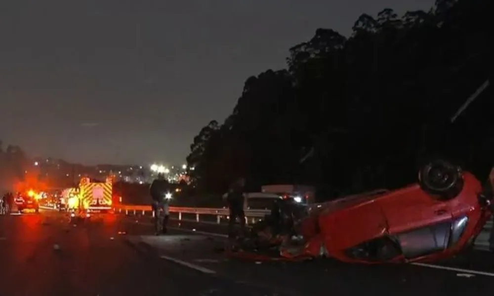 Acidente grave deixa dois mortos e cinco feridos na Rodovia da Anhanguera, em SP