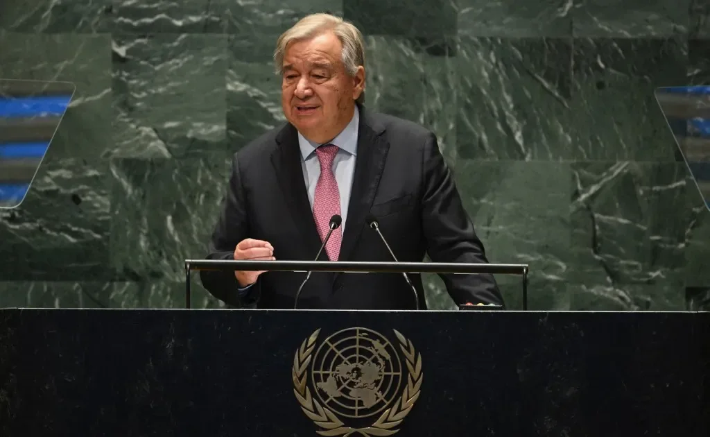 António Guterres condena ataque de Israel a complexo da ONU
