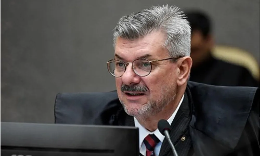 STJ decide punir Marco Buzzi com perda de cargo após acusações de assédio sexual