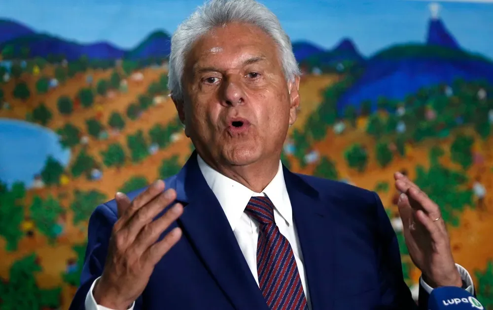 Caiado diz que câmera corporal inibe policial de ir ao ‘confronto’