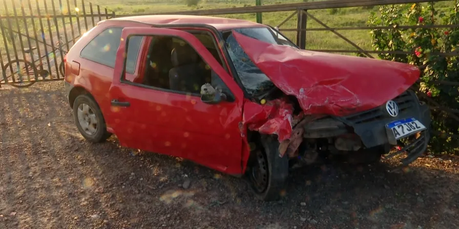 Dois carros batem de frente e crianças ficam feridas na BR-222, na zona rural de Santa Inês