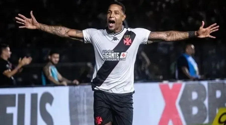 Jogador do Vasco vira alvo da Polícia Civil em operação contra tráfico no RJ