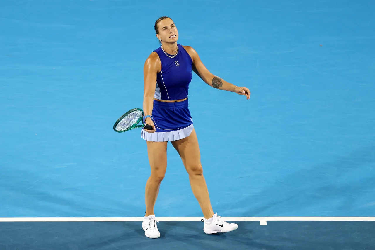 Sabalenka é surpreendida por tcheca de 20 anos e cai nas oitavas de Cincinnati