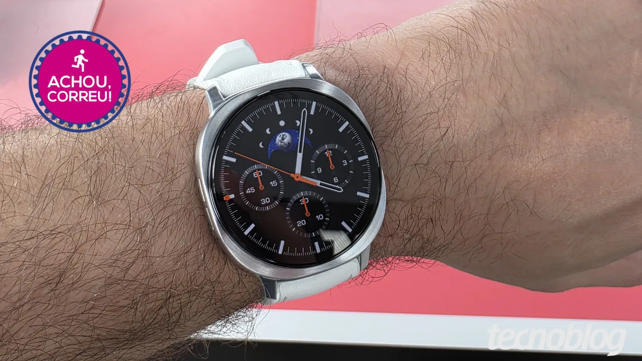Galaxy Watch 8 com treinador para corridas fica 58% mais barato