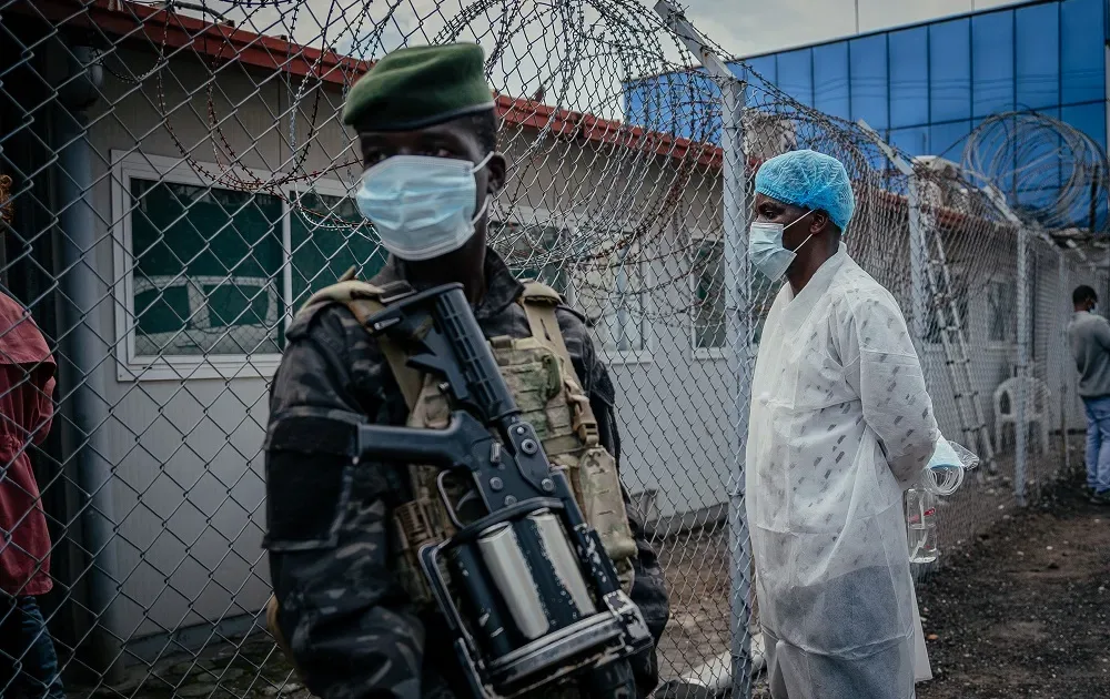 Epidemia de ebola na RD Congo deixa mais de 2 mil mortos