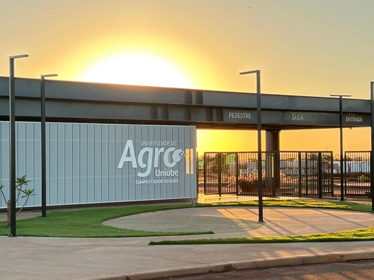Cidade do Agro e Hospital Veterinário: Uberaba inaugura estruturas de R$ 57 milhões