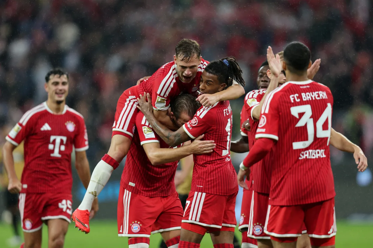 Bayern de Munique vence Stuttgart e larga na liderança do Alemão