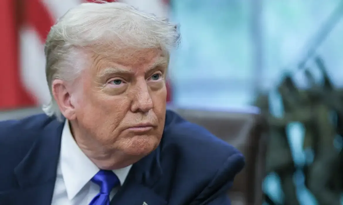 Trump declara guerra ao domínio dos grandes frigoríficos nos Estados Unidos