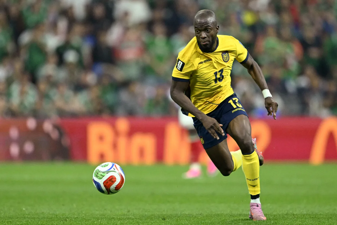 Ex-Internacional, Enner Valencia é anunciado pelo Boca Juniors
