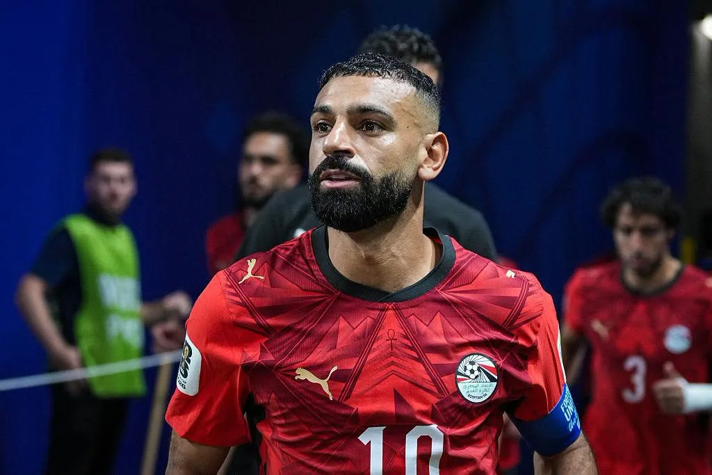 Besiktas recua e vê rival avançar por contratação de Salah