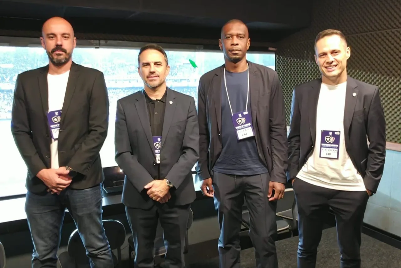 Comissão da Seleção volta a acompanhar jogos do futebol brasileiro