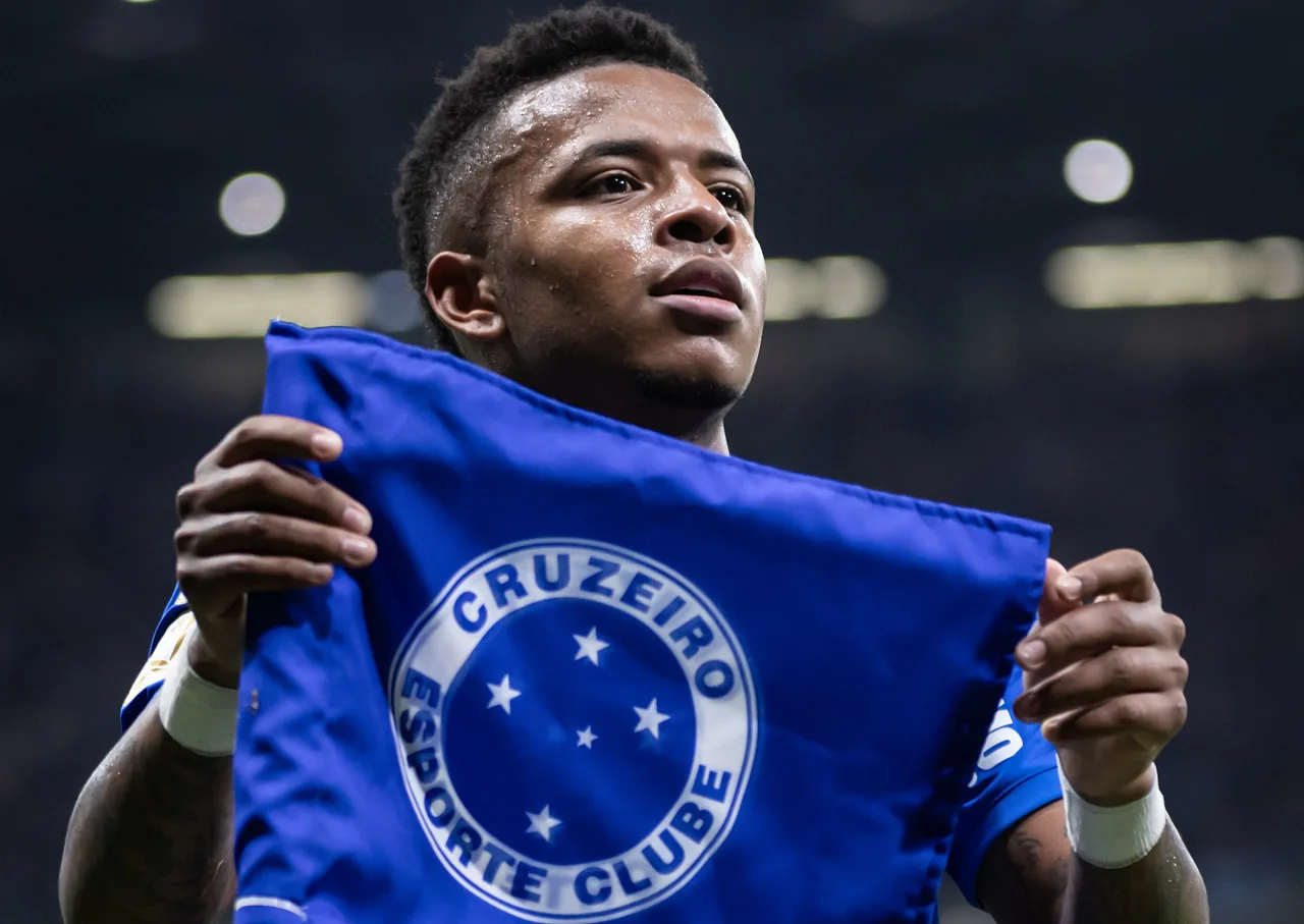 Autor do gol do Cruzeiro, Arroyo projeta volta das quartas da Copa do Brasil