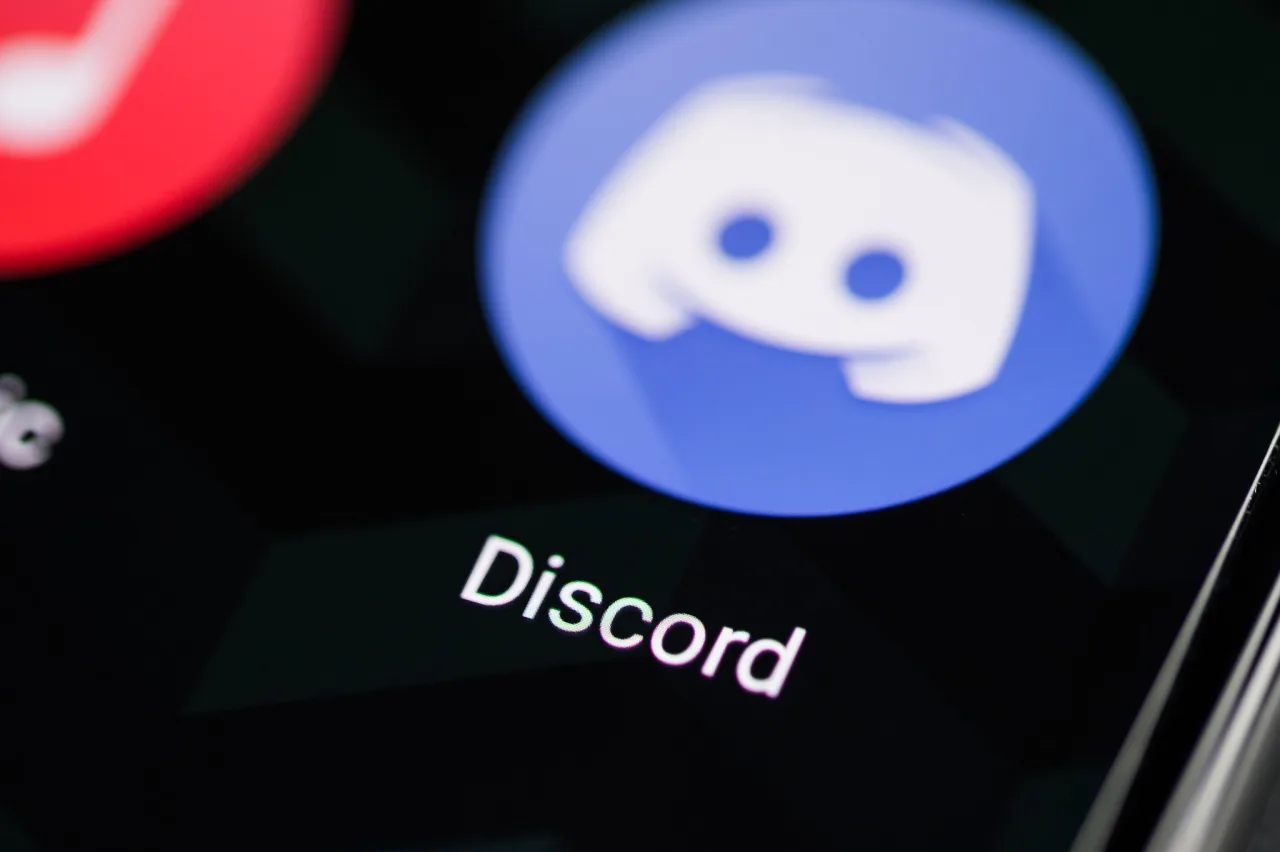 ANPD abre processo contra Discord após morte de adolescente de 13 anos