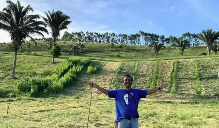 Marcos Palmeira recupera nascente em fazenda degradada e inicia projeto para 200 mil árvores