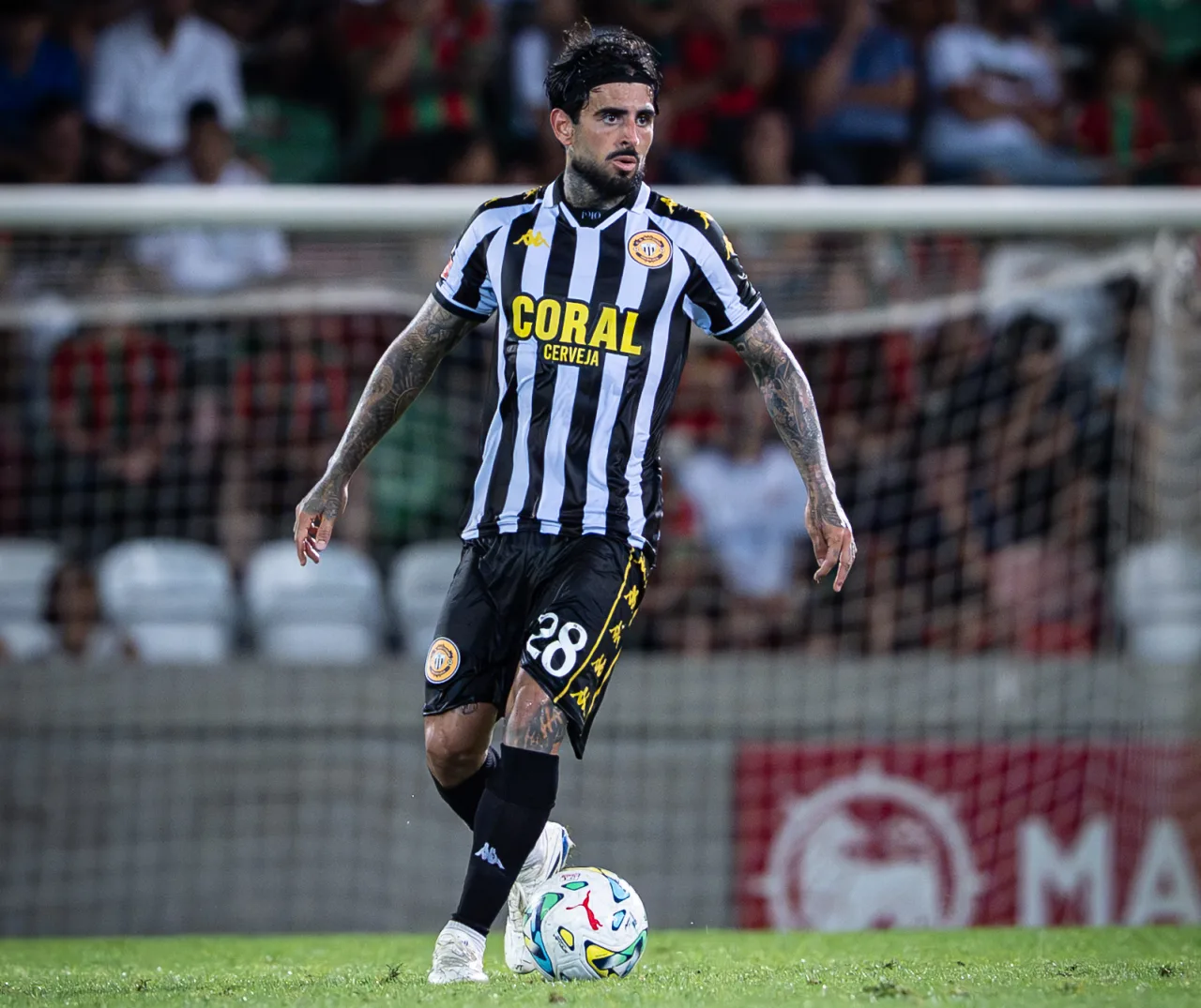 Ex-São Paulo, Liziero marca e garante empate do Nacional na estreia do Português