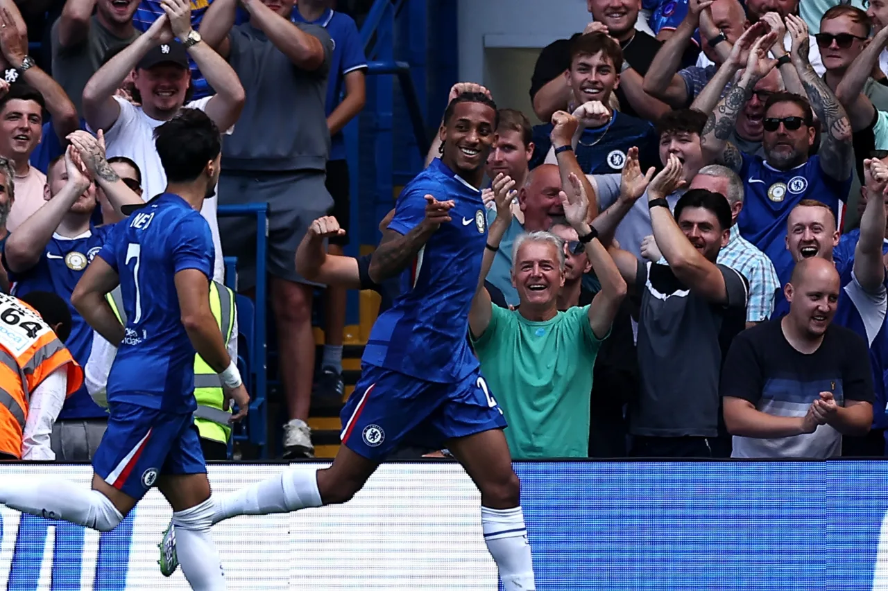 Com dois de João Pedro, Chelsea goleia o Milan em amistoso de pré-temporada na Indonésia