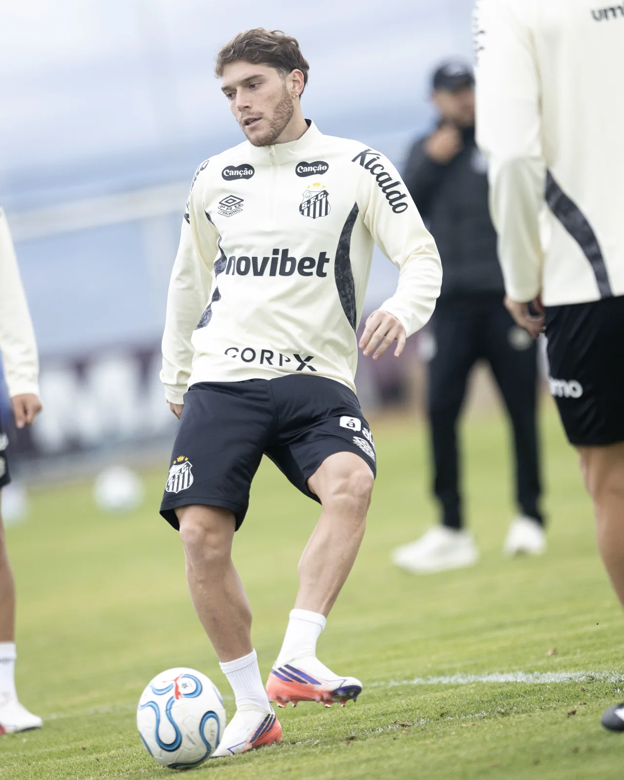 Treino do Santos: veja fotos do último treino antes de enfrentar o Macará no Equador
