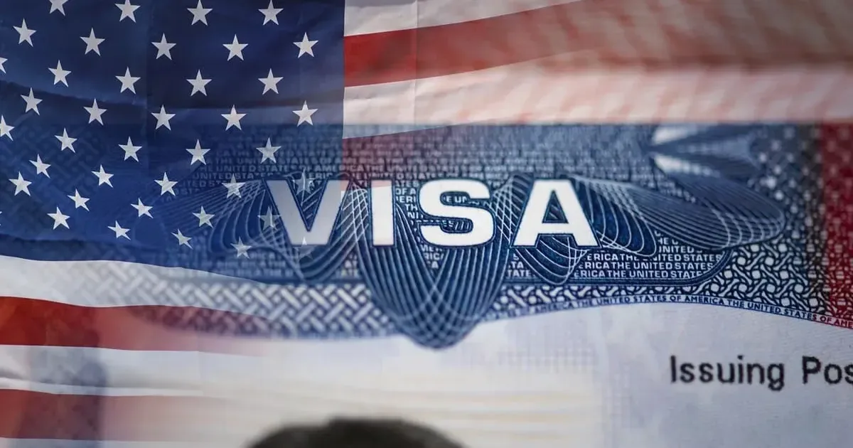 EUA pausam entrevistas para vistos de imigração em todo o mundo
