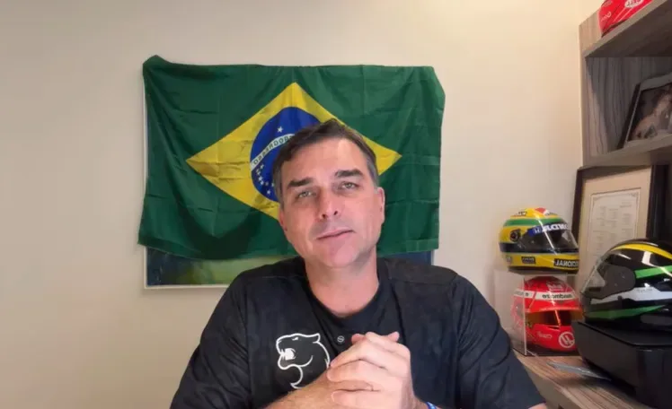Flávio Bolsonaro: ‘O sistema vai tentar de tudo para me parar’
