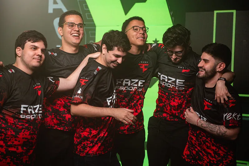 FaZe Clan renasce das cinzas e conquista a Etapa 1 da South America League