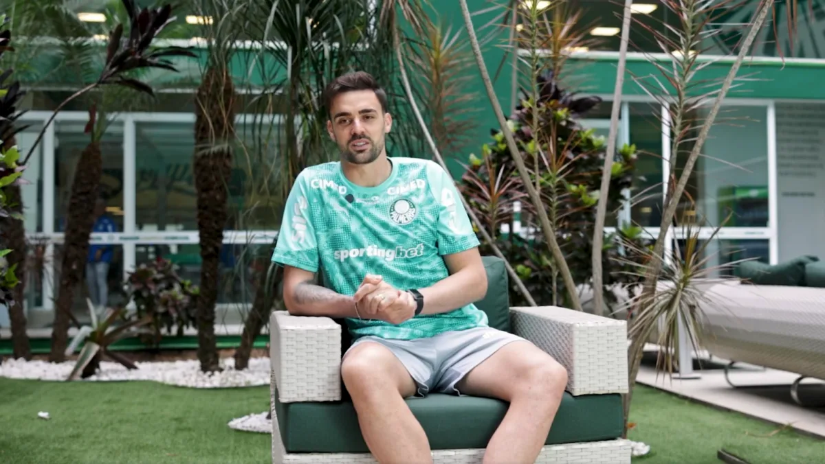 Web não perdoa atuação de novo goleiro do Palmeiras contra influenciador