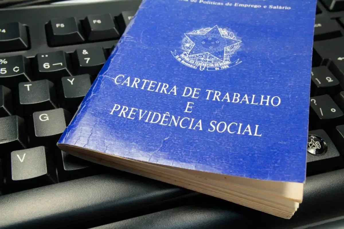 Negros são os mais afetados com desemprego, fome e falta de saneamento