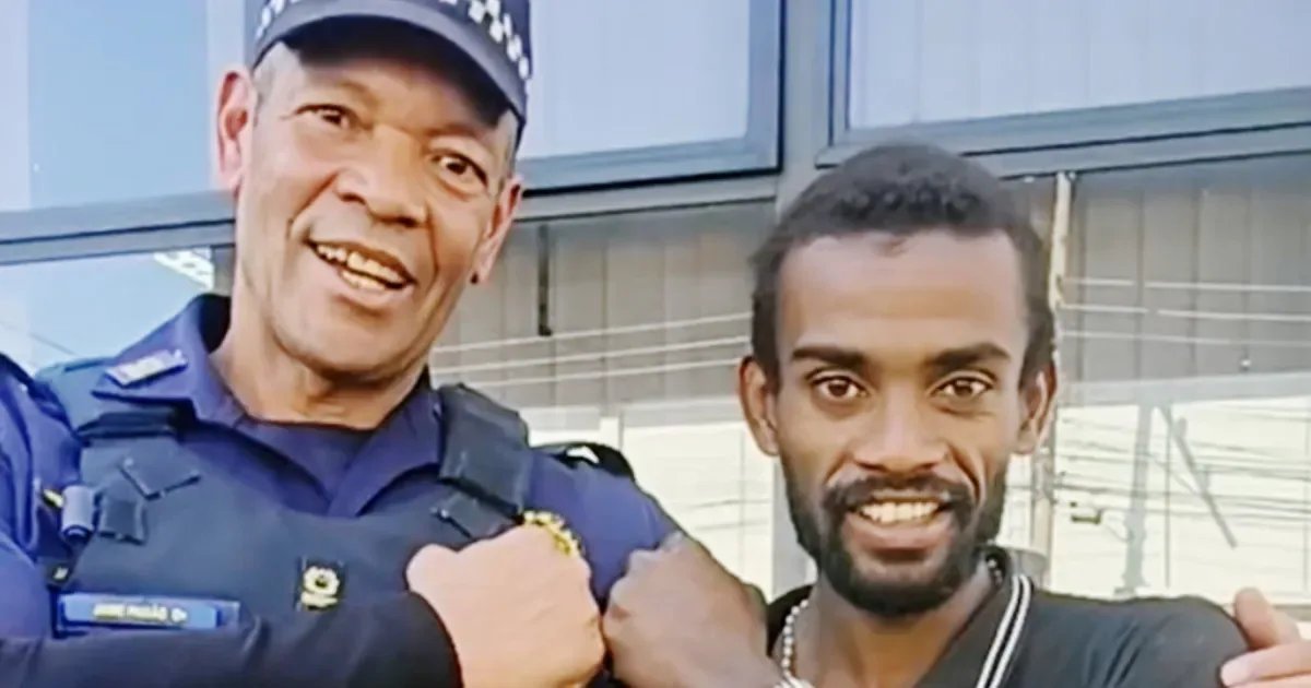 Maratonista encontrado revela que andou 400 km e sobreviveu chupando cana