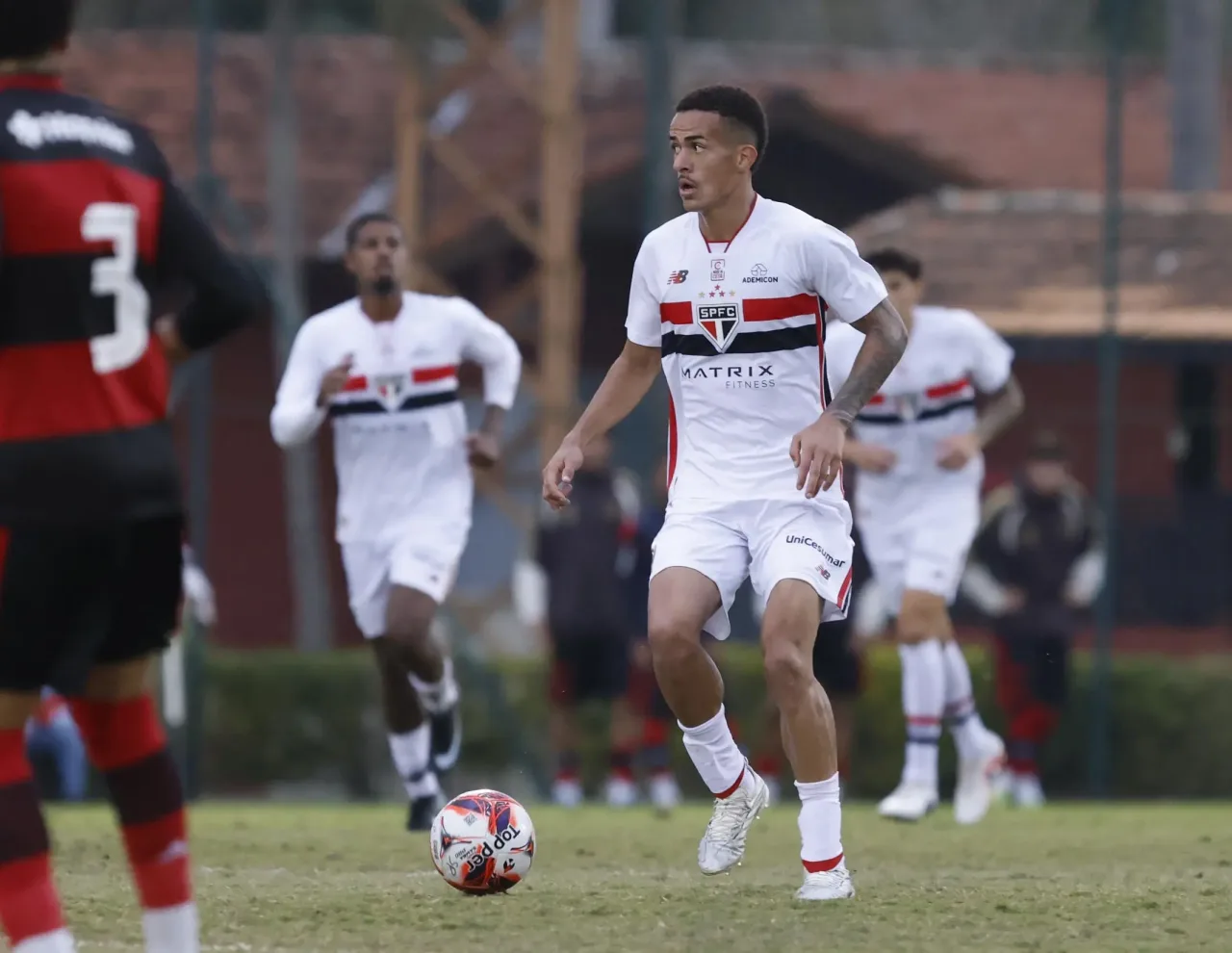São Paulo corre risco de transfer ban da CBF por dívida com o Novorizontino; entenda