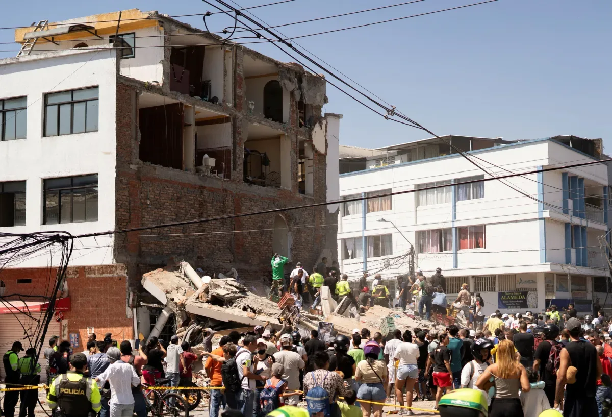 Colômbia relata saques após terremoto e cidade cumpre toque de recolher