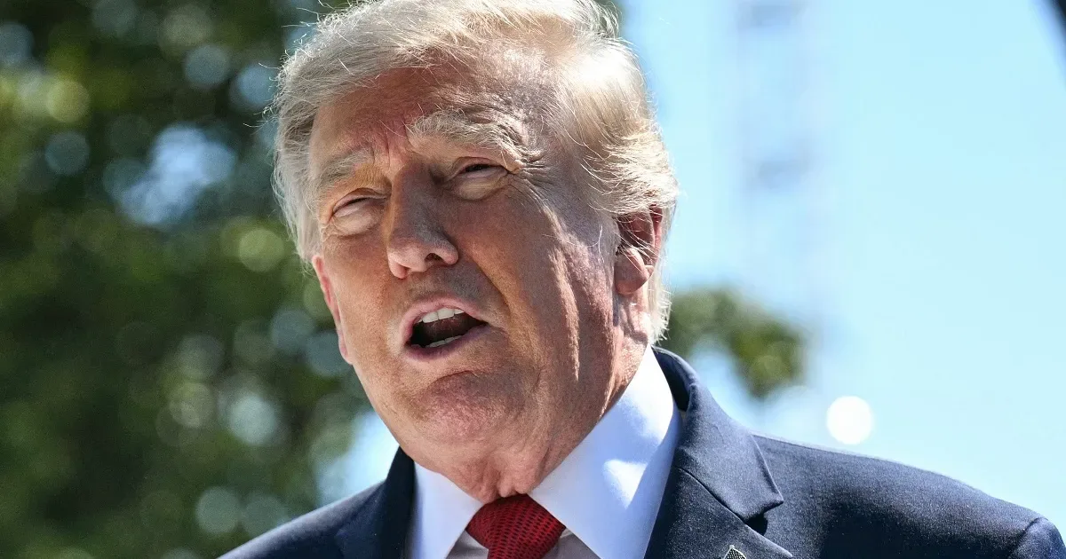 Governo Trump demite advogados de crianças migrantes e coloca militares como juízes