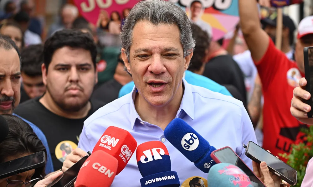 Haddad promete ampliar crédito para agricultura familiar e avançar com reforma agrária