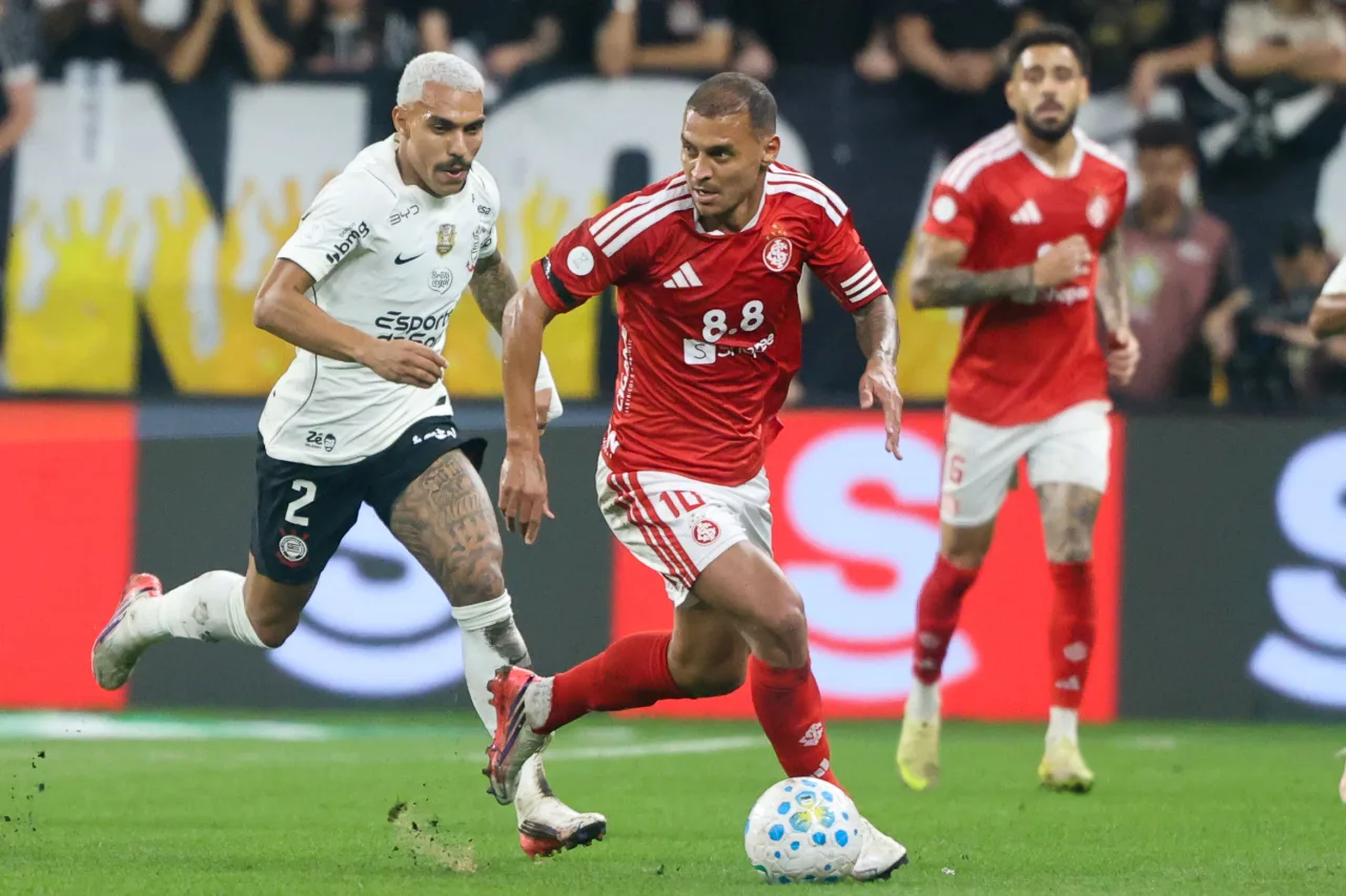 Corinthians x Internacional: acompanhe o duelo pela Copa do Brasil em tempo real