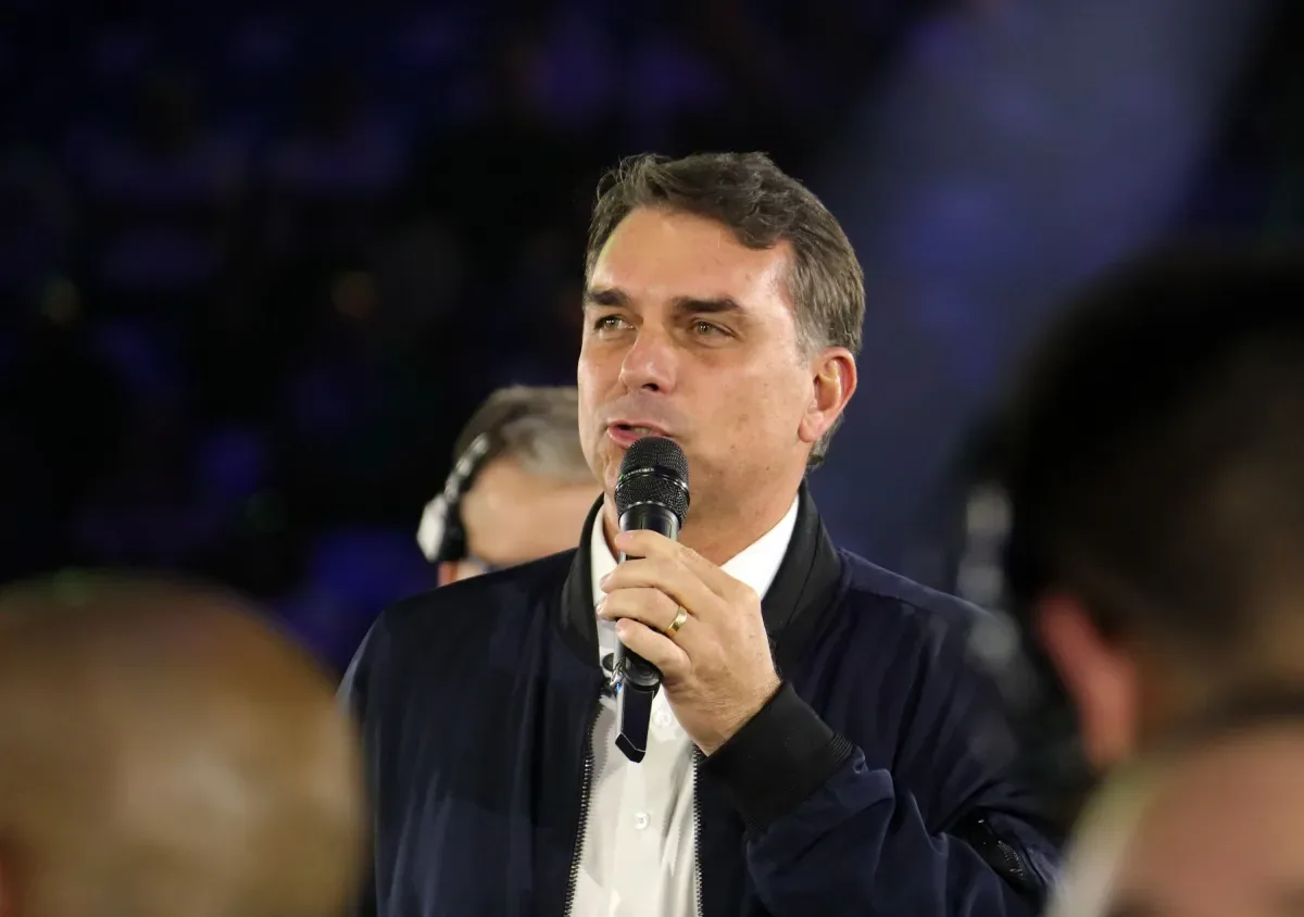 TSE manda instaurar inquérito para apurar filiação de Flávio ao Missão