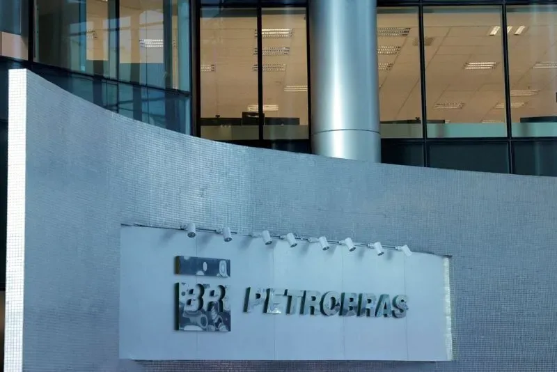 Petrobras inicia negociação para exploração offshore em Gana