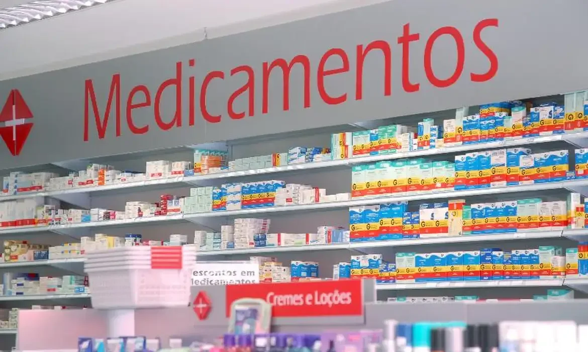 Farmácia Popular pode oferecer exames e testes rápidos