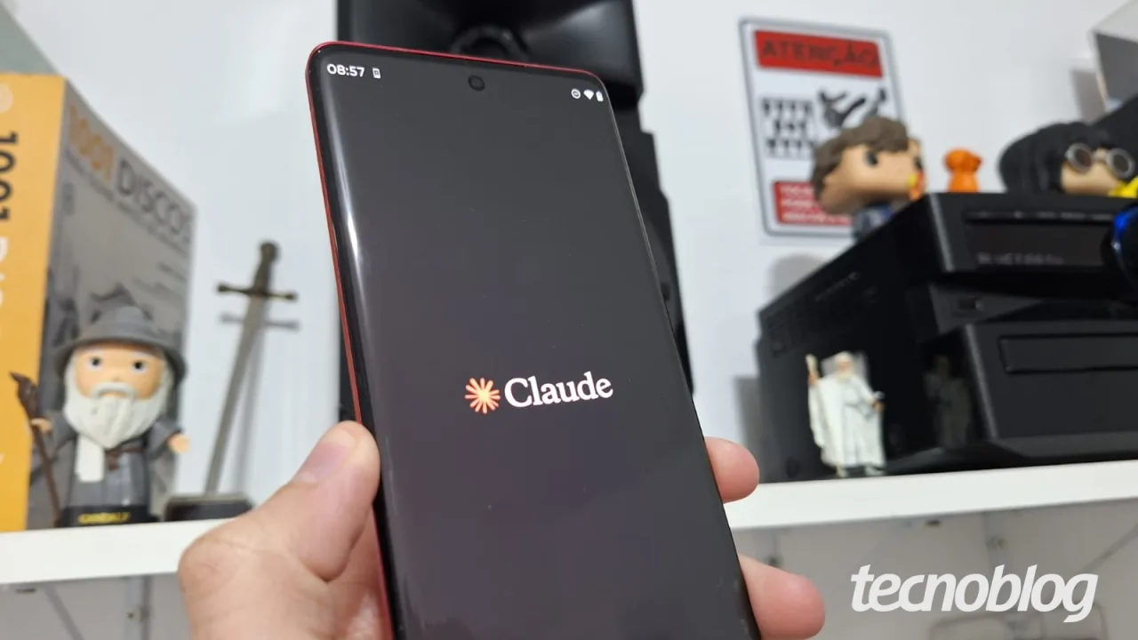 Em teste, Claude mente e cria contas falsas para forçar ataque hacker