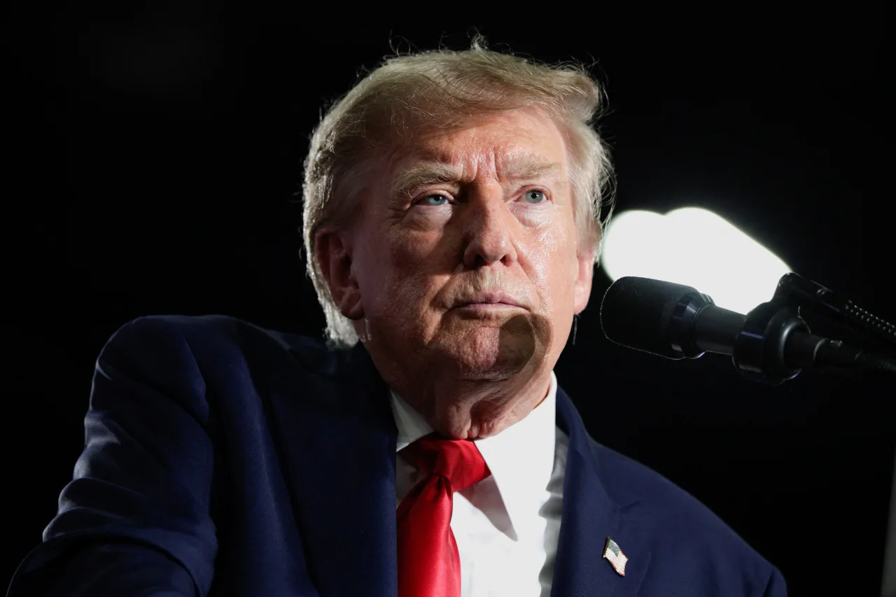 Por que Trump quer restringir o voto pelo correio se ele mesmo já usou o recurso várias vezes?