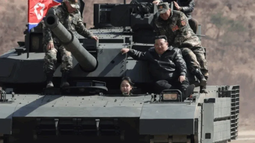 Coreia do Norte diz que estuda medidas militares contra o Japão