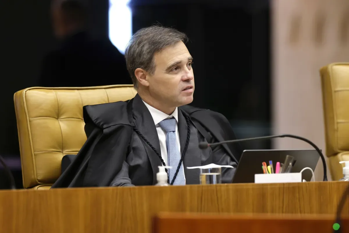 Viana pede a Mendonça preservação de provas contra Lulinha