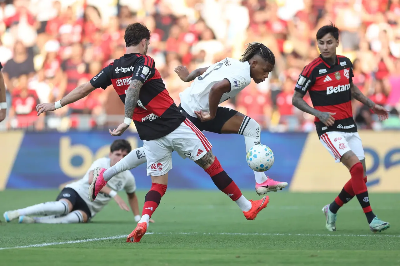 Veja as fotos de Flamengo x Botafogo pelo Campeonato Brasileiro