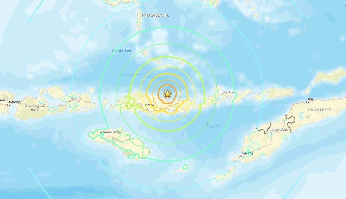 “Não entrem em pânico”: Terremoto assusta turistas em ilha na Indonésia