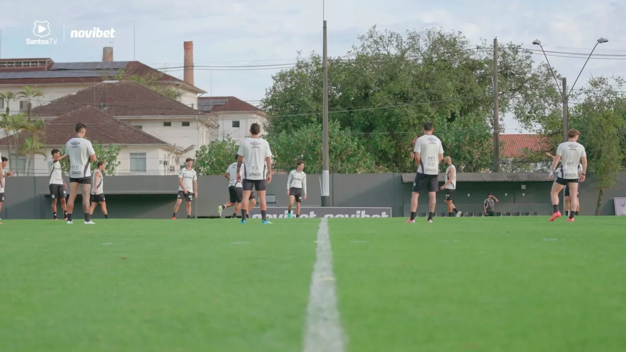 Santos retoma trabalhos e João Ananias valoriza oportunidades de Cuca