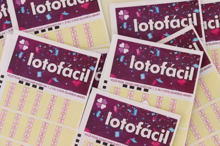 Bolão de Caxias acerta 15 dezenas da Lotofácil e fatura mais de R$ 560 mil